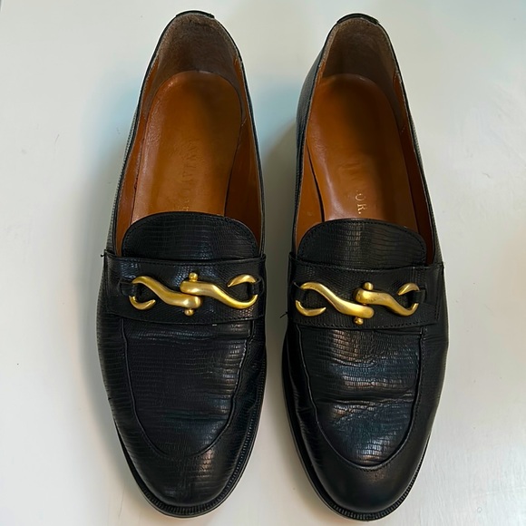 Ann Taylor, Italy Shoes - 🔥HP🔥VTG Ann Taylor Loafers, black w gold buckle, size 7 1/2 M, Italy